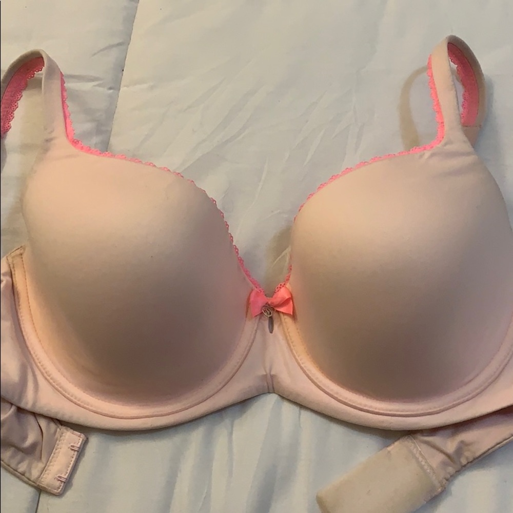 Body by Victoria Secret’s Bra
